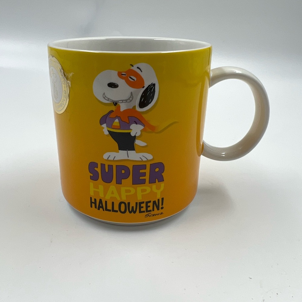 Hallmark Peanuts Mug Snoopy Super Happy Halloween